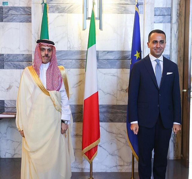 duke-lavderuar-reformat-sociale-ne-arabine-saudite,-ministri-i-jashtem-italian-thote-se-roma-eshte-gati-te-mbeshtese-mbreterine