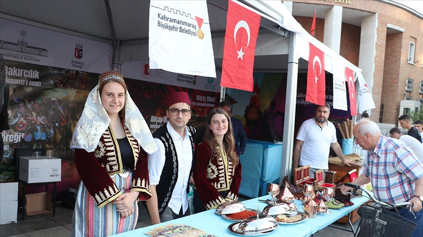 shqiperi,-vazhdojne-aktivitetet-e-javes-se-kultures-turke