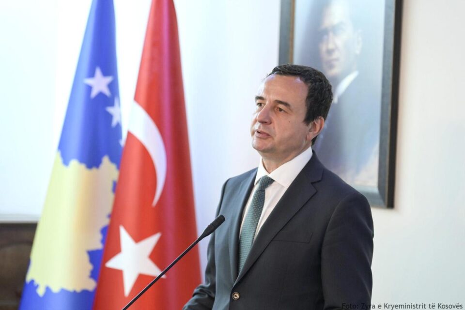 kryeministri-kurti:-kosova-te-turqia-shikon-nje-shtet-aleat-dhe-nje-popull-mik