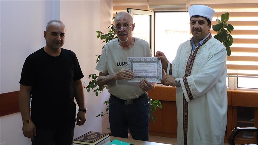 turqi,-85-vjecari-francez-pranon-islamin