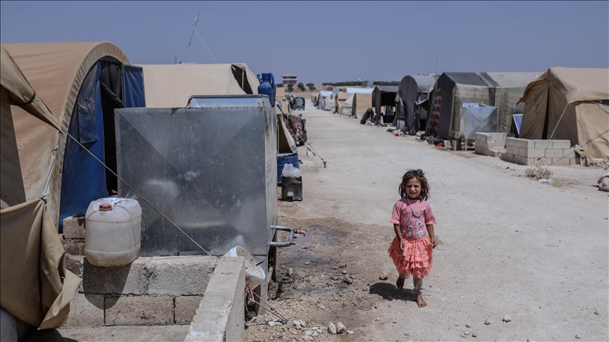 siri,-civilet-ne-kampet-e-idlibit-pushtohen-nga-frika-e-etjes