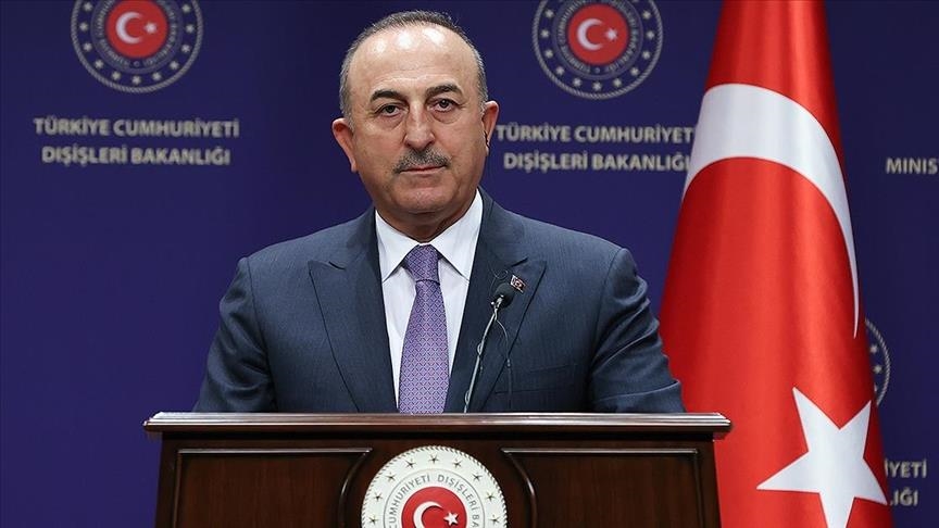 cavusoglu-paralajmerim-greqise:-nese-futeni-ne-aventure-per-llogari-te-te-tjereve,-do-t’i-vuani-pasojat