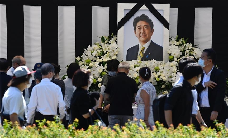 japoni,-pavaresisht-protestave-mbahet-funerali-shteteror-per-ish-kryeministrin-abe