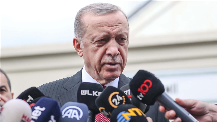 erdogan:-kryeministri-grek-nuk-ka-njohuri-mbi-rregullat-e-protokollit