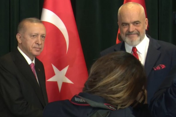 ​rama-vizite-zyrtare-ne-turqi,-takon-presidentin-erdogan