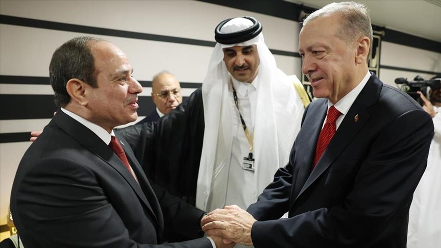 presidenti-erdogan-takohet-me-lideret-pjesemarres-ne-ceremonine-e-hapjes-se-boterorit-katar-2022