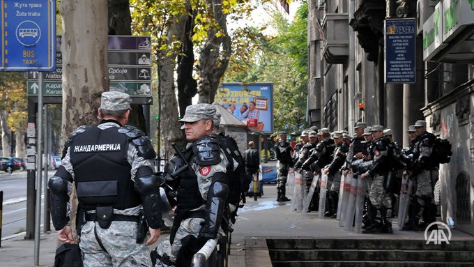 serbi,-mbi-600-te-arrestuar-ne-operacionin-kunder-emigranteve-te-parregullt