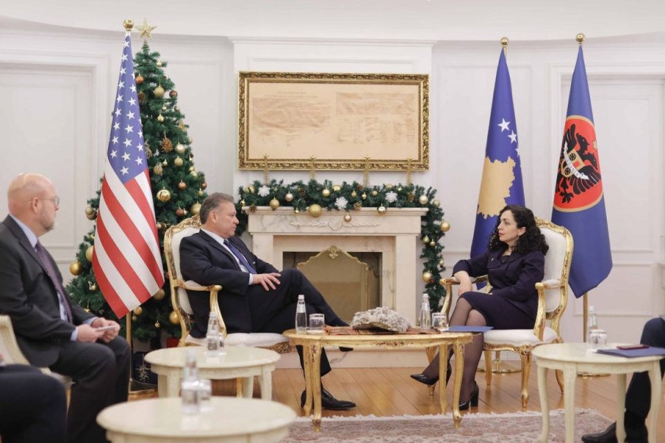 takimi-osmani-escobar,-theksohet-nevoja-urgjente-per-heqjen-e-barrikadave-ne-veri