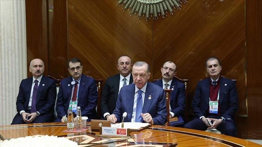 erdogan:-turqia-vazhdon-bisedimet-me-rusine-dhe-ukrainen-per-t’i-dhene-fund-luftes