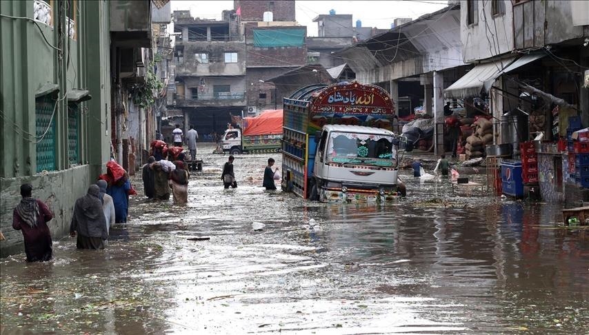 banka-boterore-miraton-1.69-miliarde-dollare-per-pakistanin-e-goditur-nga-permbytjet