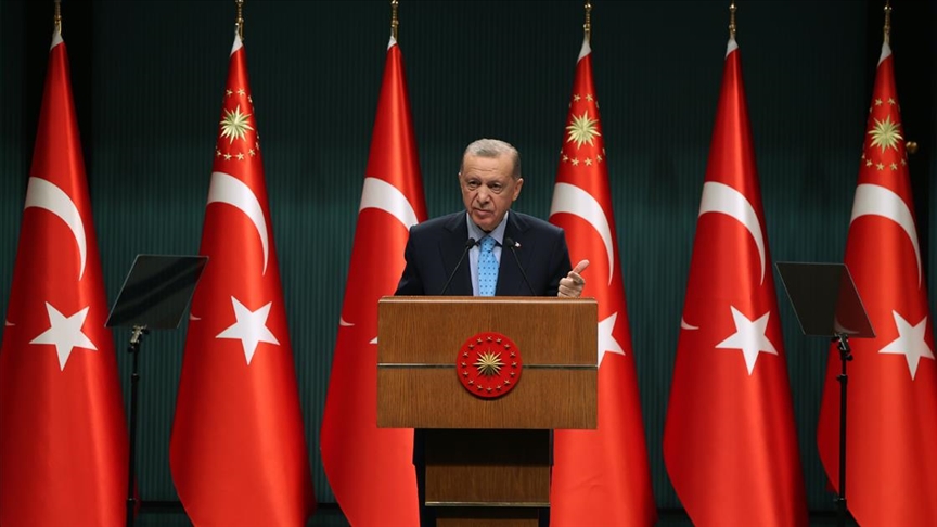 presidenti-erdogan-njofton-zbulimin-e-me-shume-rezervave-te-gazit-natyror-ne-detin-e-zi-–-video