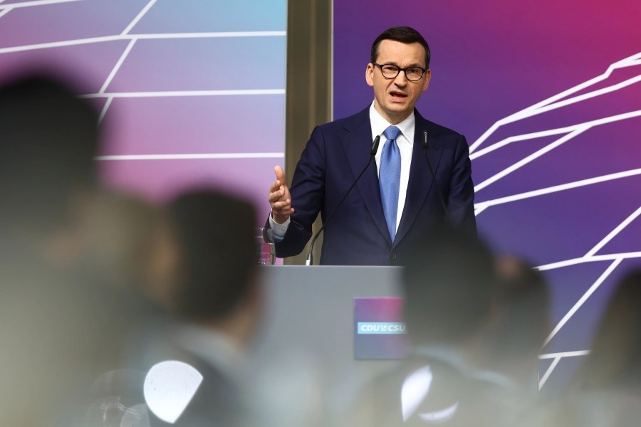 morawiecki-i-drejtohet-bundestagut:-jepini-tanke-ukraines!