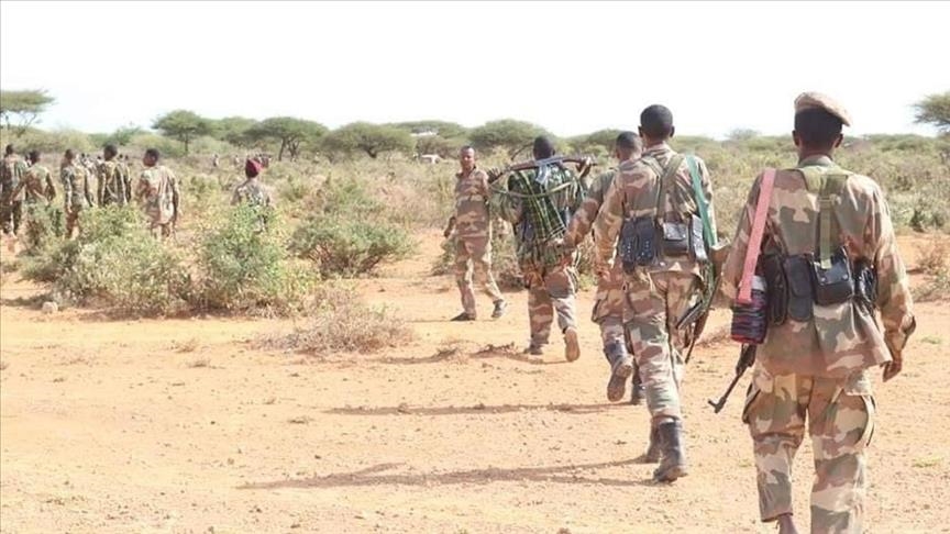 ushtria-e-somalise-po-rimerr-zonat-kontrolluara-nga-organizata-terroriste-al-shabaab