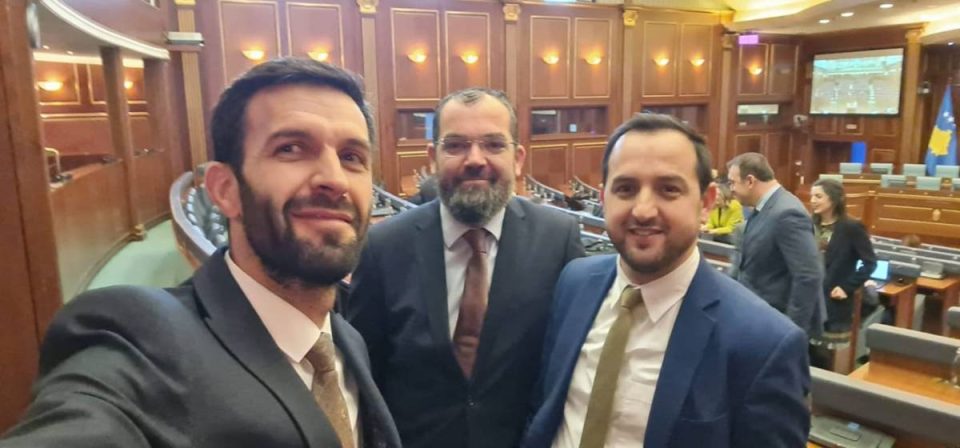 paralajmerimi-i-deputeteve-“kundershtues”-te-vv-se:-po-e-fillojme-nje-vit-interesant…