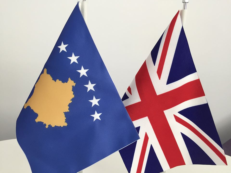 ambasada-britanike-ne-kosove-me-njoftim-te-rendesishem-per-aplikuesit-e-vizave-turistike