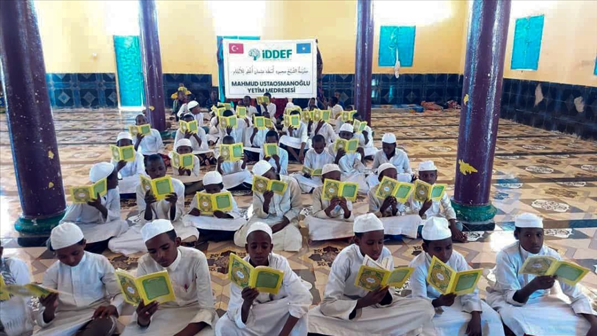 pas-djegies-se-kuranit-ne-suedi,-ne-40-shtete-te-botes-u-kenduan-hatme-te-kuranit