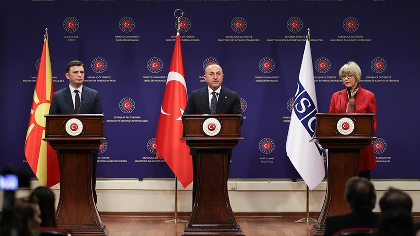 cavusoglu-pas-takimit-me-osmanin:-kemi-lidhje-te-forte-partneriteti-me-maqedonine-e-veriut