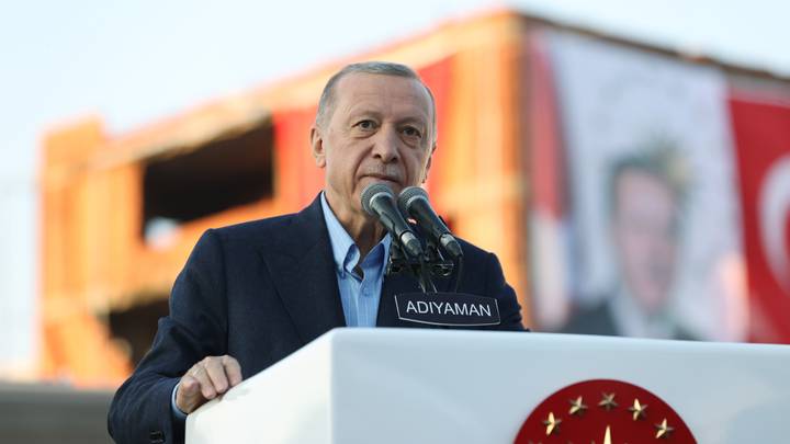 erdogan:-ne-nuk-do-te-braktisim-asnje-nga-vellezerit-tane-ne-adiyaman-–-video