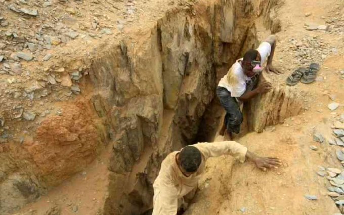 sudan,-14-punetore-te-vdekur-nga-shembja-e-minires-se-arit
