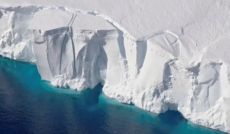 rrymat-e-oqeanit-antarktik-drejt-kolapsit