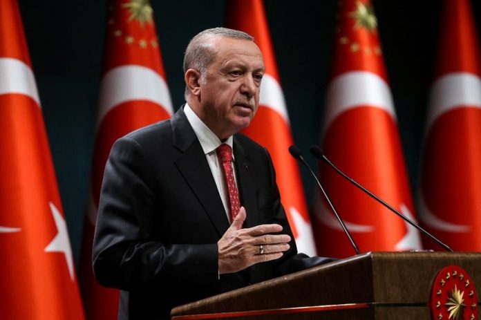 erdogan-kritikon-ambasadorin-amerikan-per-takimin-me-liderin-e-opozites