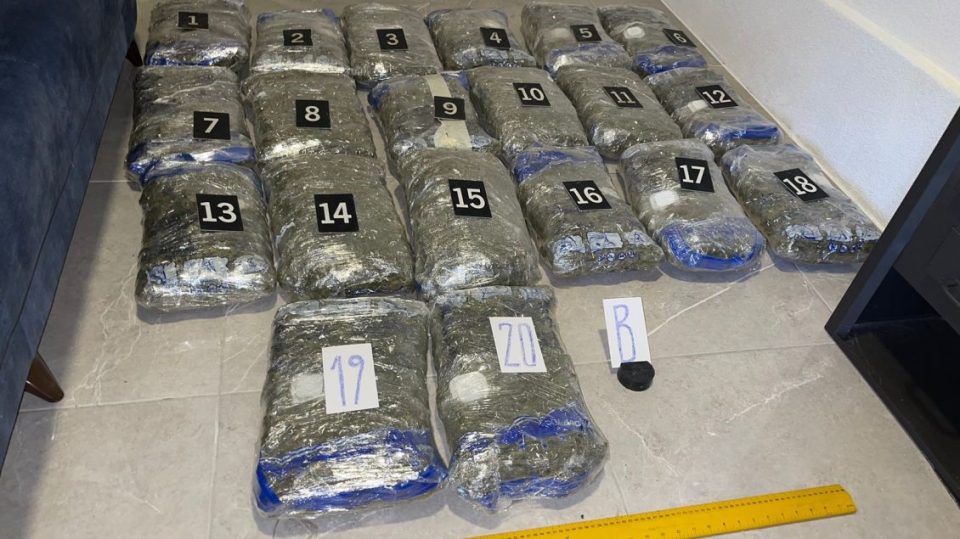konfiskohen-mbi-30-kilograme-marihuane-–-arrestohet-nje-person-ne-malisheve