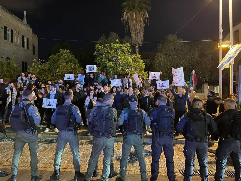 protesta-ne-qytetet-arabe-ne-izrael-kunder-bastisjeve-ne-xhamine-al-aksa