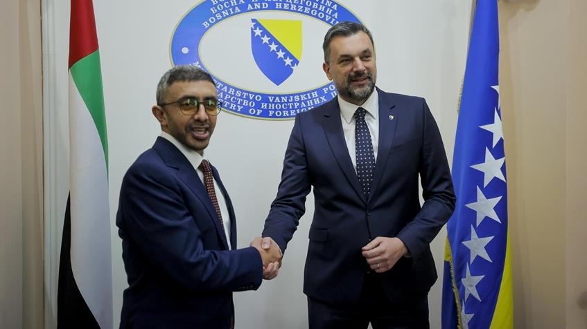 ministri-i-jashtem-i-beh-se-takon-homologun-e-tij-nga-emiratet-e-bashkuara-arabe