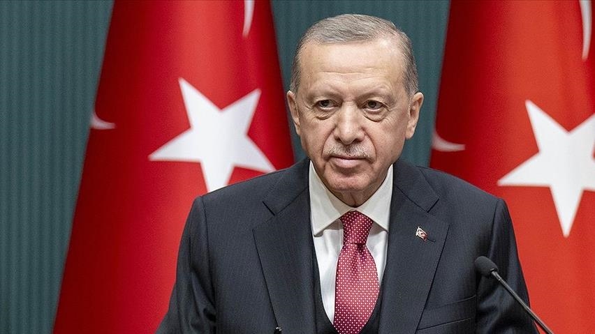 presidenti-erdogan-bisedon-me-kreret-e-sudanit,-fton-palet-t’u-japin-fund-perleshjeve