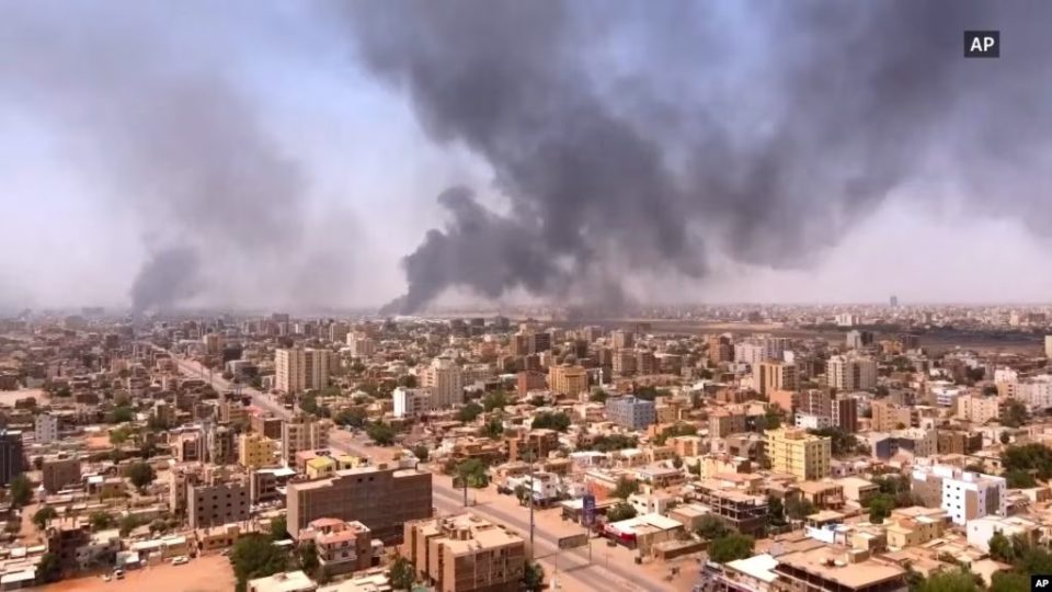 arabia-saudite-evakuon-qytetaret-e-saj-nga-sudani