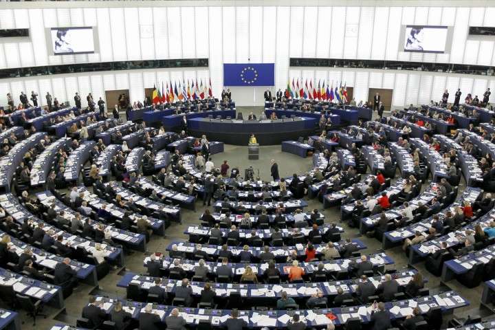 mbi-300-amendamente-ne-raportin-e-parlamentit-evropian-per-kosoven