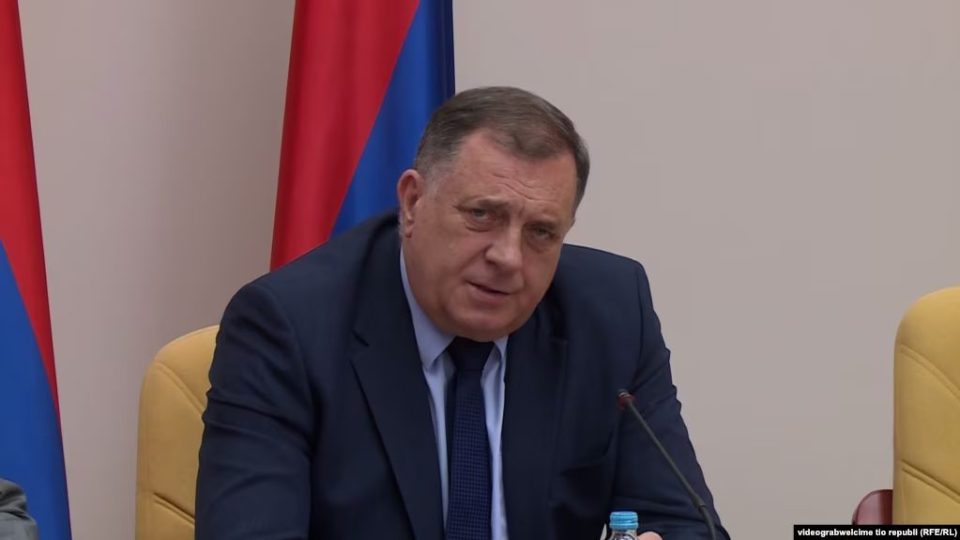 dodik-refuzon-ndryshimet-ne-kodin-penal-te-paraqitura-nga-perfaqesuesi-i-larte