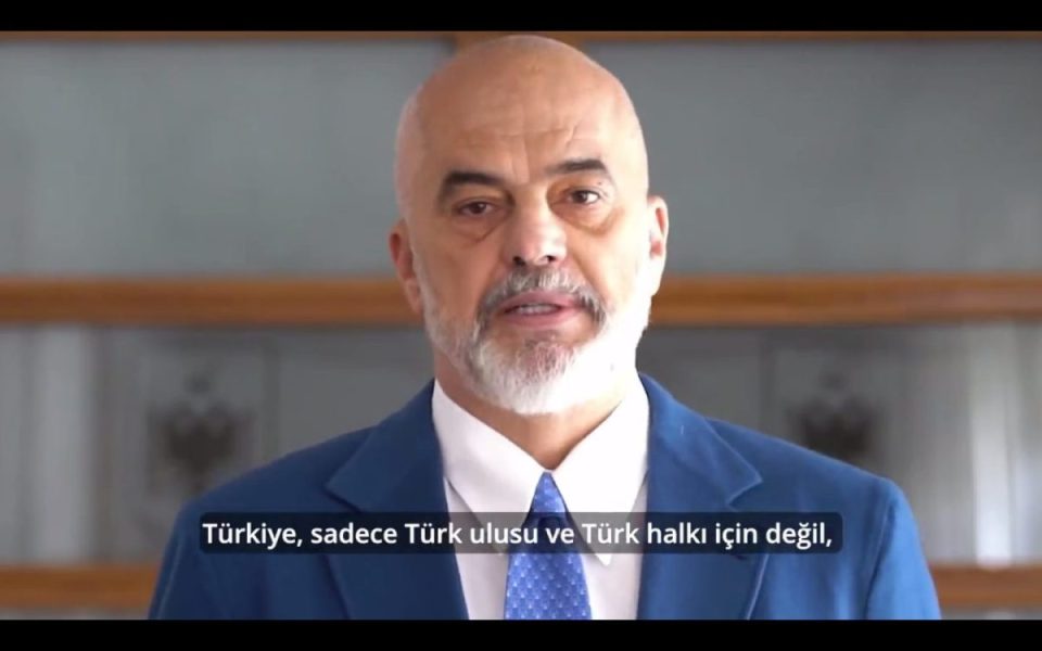 rama-mesazh-per-zgjedhjet-ne-turqi:-presidenti-erdogan-eshte-nje-mik-i-mire-i-diteve-me-te-veshtira-–-video