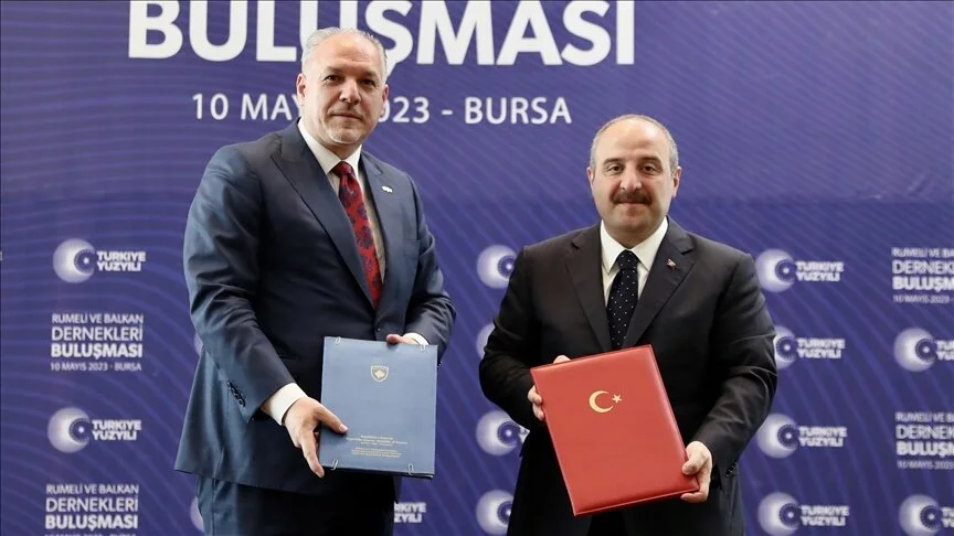 kosova-dhe-turkiye-nenshkruan-bashkepunim-ne-fushen-e-zhvillimit-rajonal