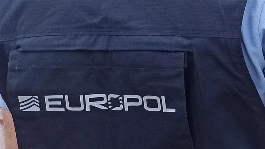 aksion-i-europol-it-kunder-rrjetit-me-te-madh-te-narkotikeve-ne-ballkan,-23-te-arrestuar