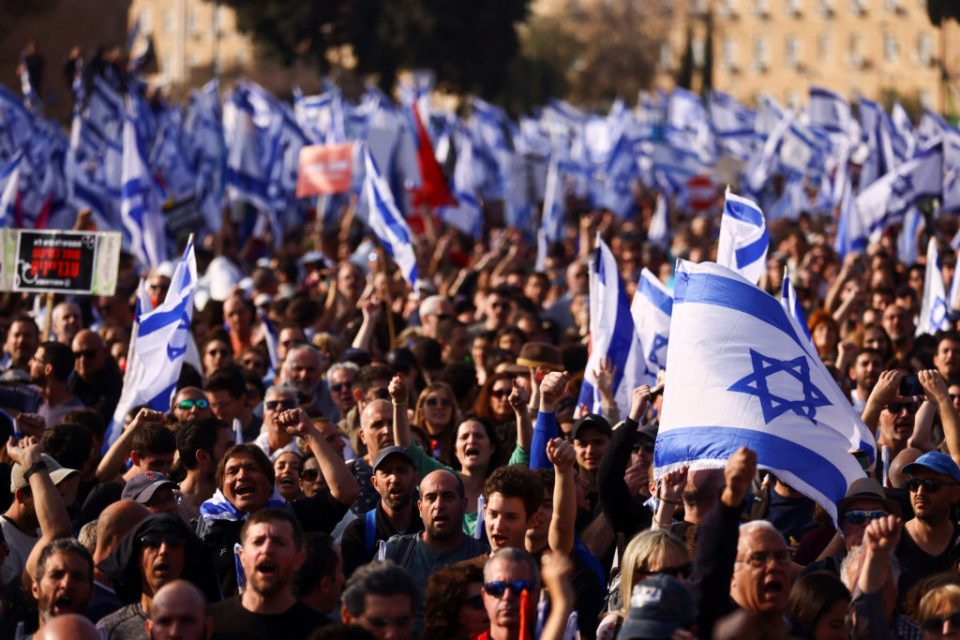 izrael-–-dhjetera-mijera-protestues-serish-kunder-qeverise-se-ekstremit-te-djathte