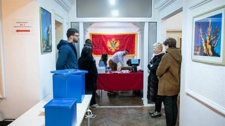 shqiptaret-me-dy-lista-ne-zgjedhjet-parlamentare-te-malit-te-zi