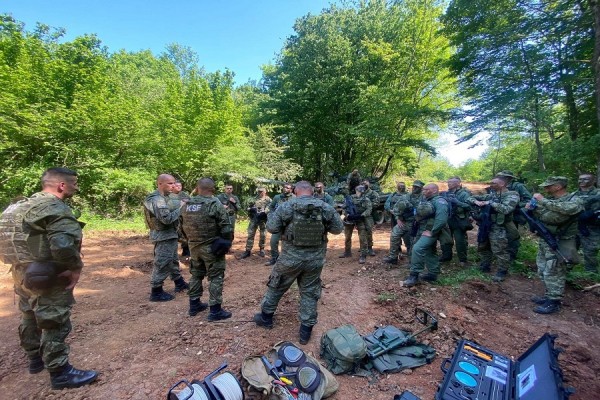 ​fsk-realizon-trajnim-me-ushtrine-kroate:-te-gatshem-per-sfida,-te-trajnuar-per-mision
