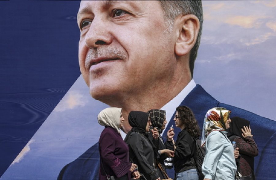 raundi-i-dyte-i-zgjedhjeve-ne-turqi,-erdogan-kryeson-ne-sondazhe