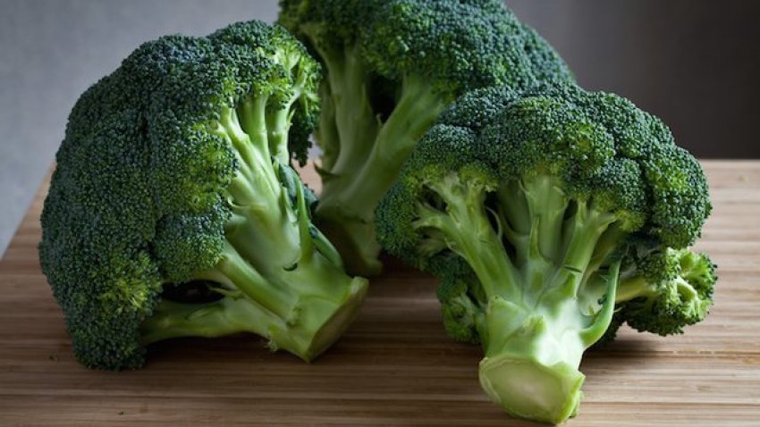 keto-jane-arsyet-qe-duhet-te-blini-brokoli-me-shpesh