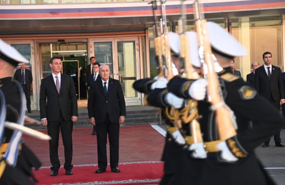 presidenti-algjerian-viziton-rusine-per-bisedime-bashkepunimi