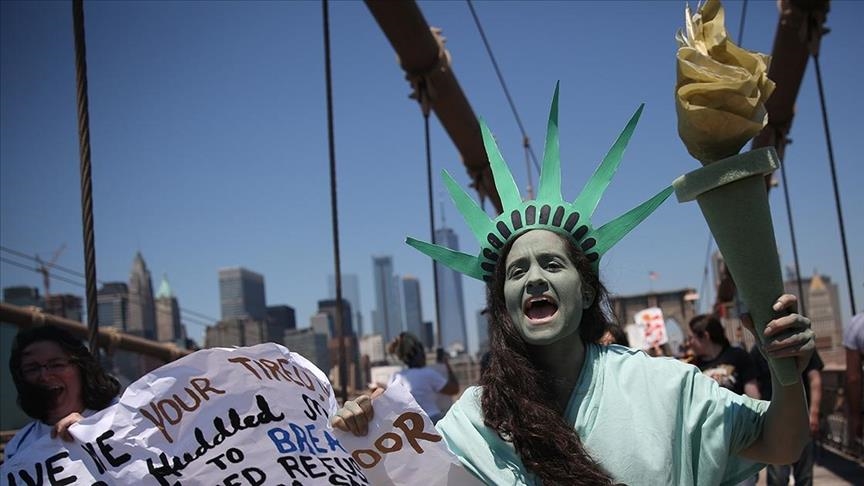 “55-per-qind-e-amerikaneve-shqetesohen-se-te-drejtat-e-tyre-themelore-jane-ne-rrezik”