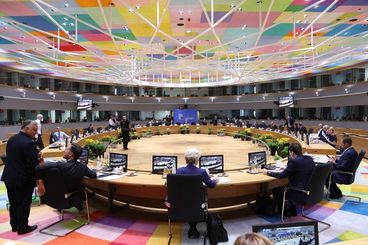 lidere-evropiane-kerkojne-qe-te-mos-kete-masa-vetem-ndaj-kosoves