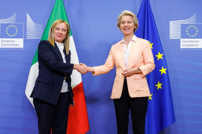 be-ofron-14-milione-euro-per-migrantet-ne-itali