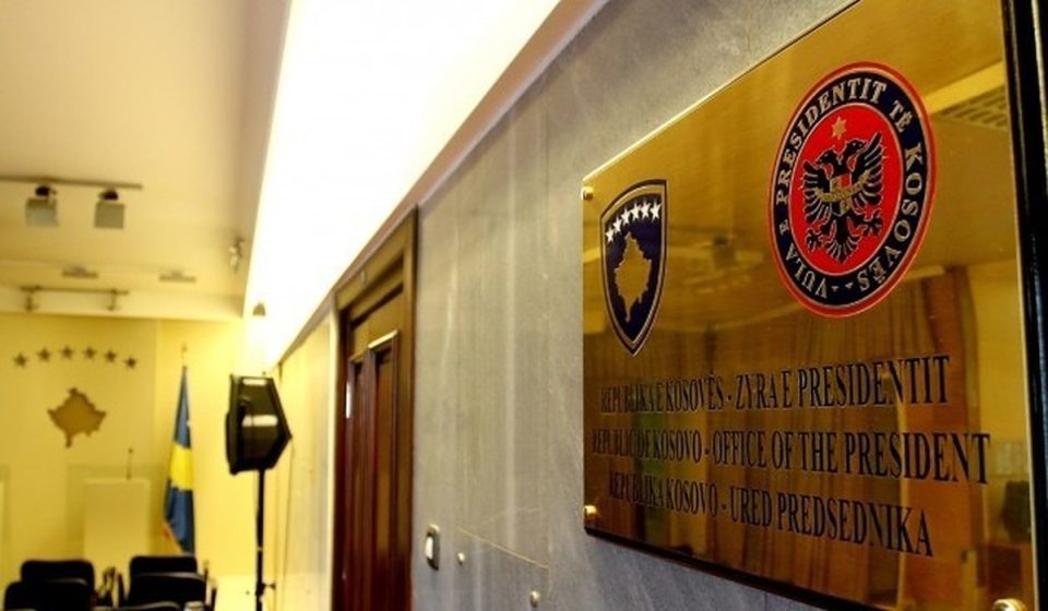 shtyrja-e-vizites-se-delegacionit-amerikan-ne-kosove,-flasin-nga-presidenca