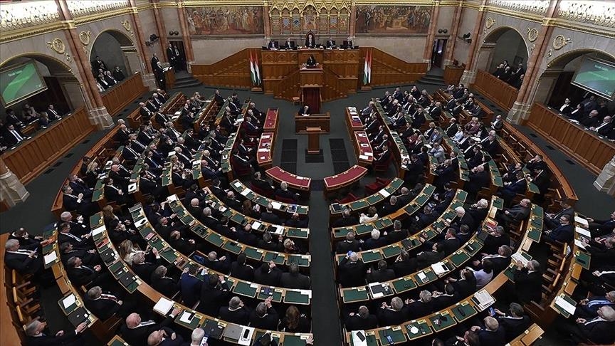 parlamenti-i-hungarise-shtyn-seancen-e-votimit-per-pranimin-e-suedise-ne-nato