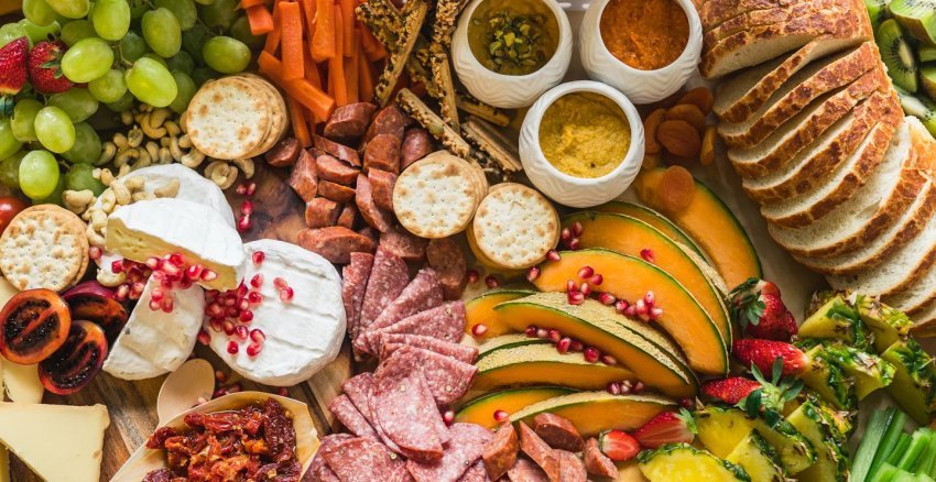 keto-jane-ushqimet-qe-duhet-te-shmangni-qe-te-mos-helmoheni-gjate-veres