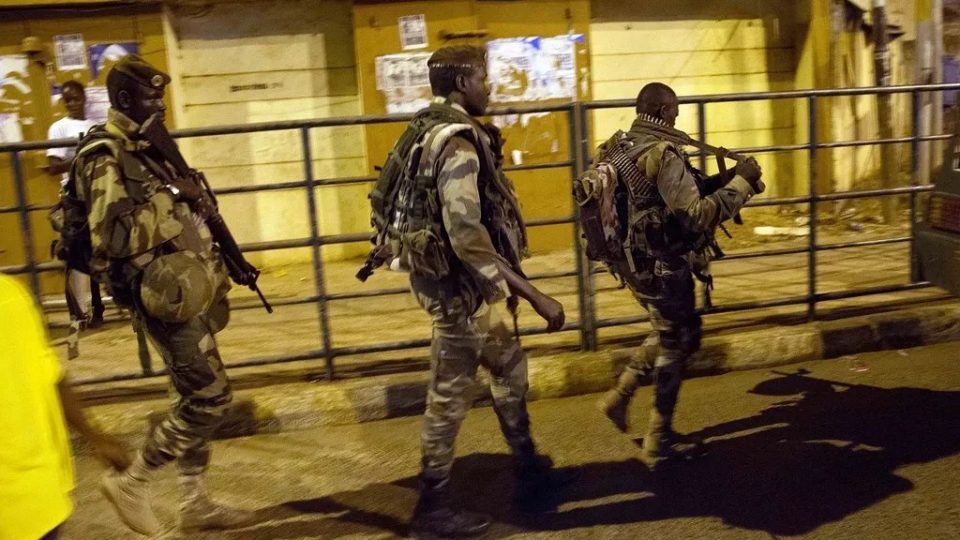 blloku-i-shteteve-te-afrikes-perendimore:-nderhyrja-ushtarake-ne-niger,-mjet-i-fundit