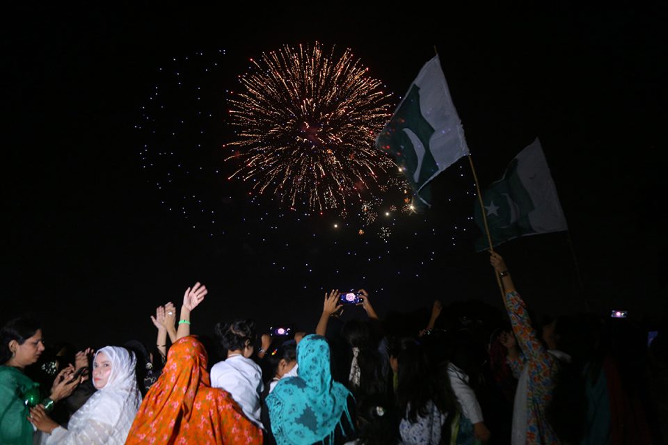 pakistani-feston-76-vjetorin-e-pavaresise-–-video