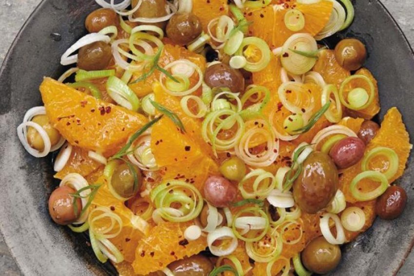 ullinj,-presh-dhe-portokaj-sallata-qe-duhet-ta-provoni-patjeter